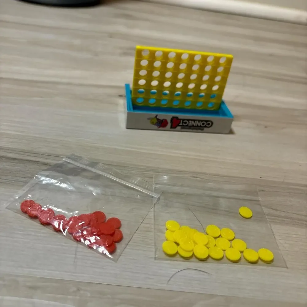 connect 4 miniature games